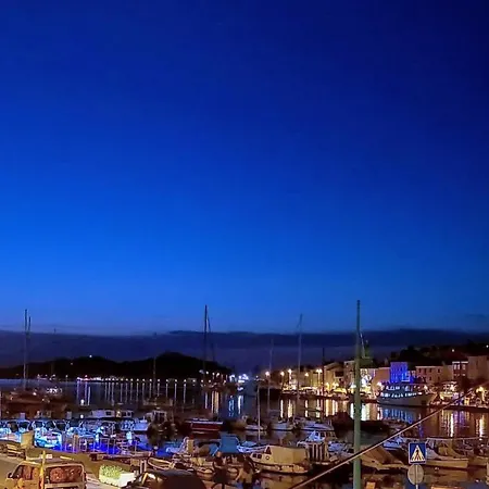 Casa Di Castello דירה *